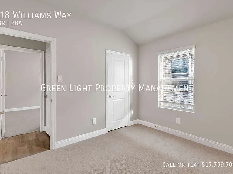 718 Williams Way — Photo 23