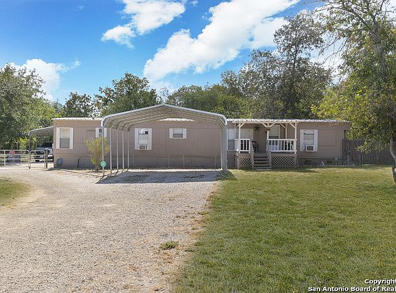 3rd image of 2118 Sandy Bend