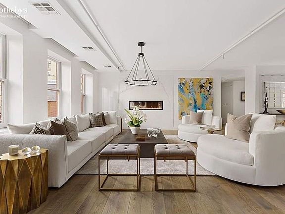 2nd image of 213 W 23rd St APT 5N
