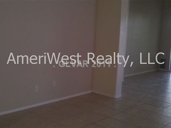 3rd image of 9551 Withering Pine St