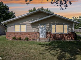 1406 Roe Ave, Alexandria, IN 46001