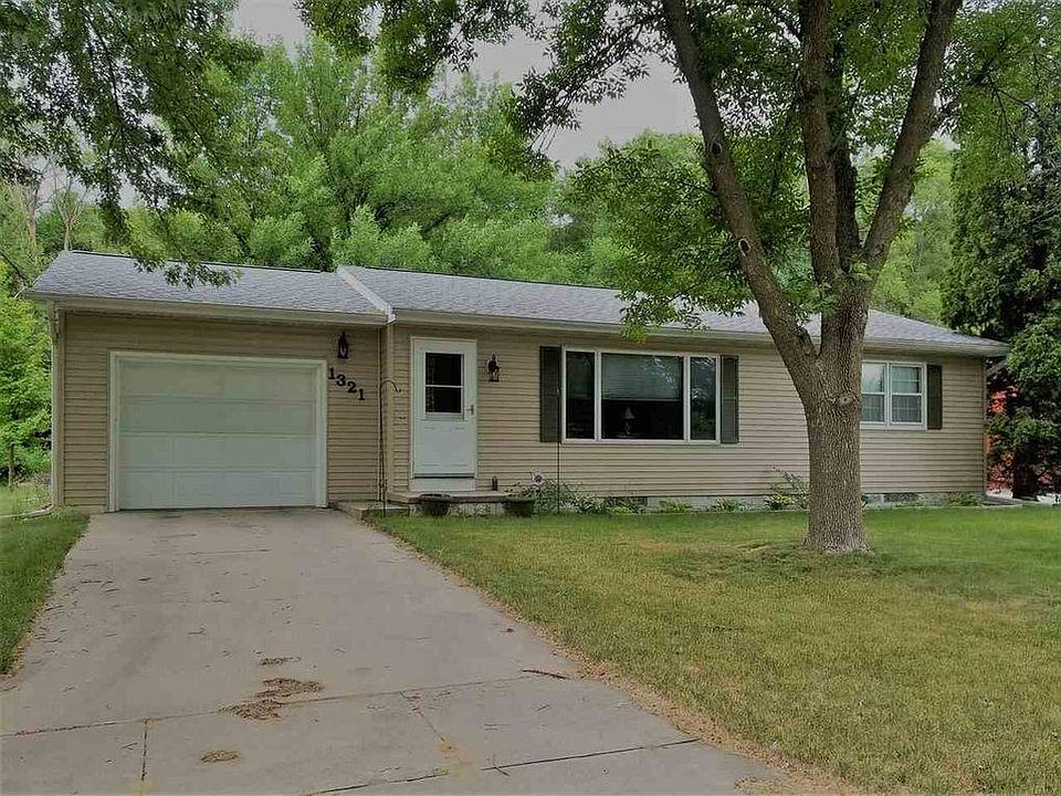 1st image of 1321 Brenton Dr