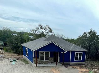 689 Stagecoach Trl, Spring Branch, TX 78070