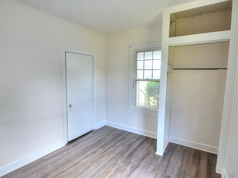 3511 Forrest Ave — Photo 8