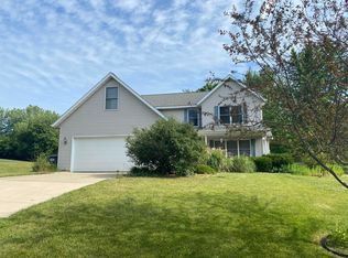 1641 Fetke Dr, Saint Joseph, MI 49085