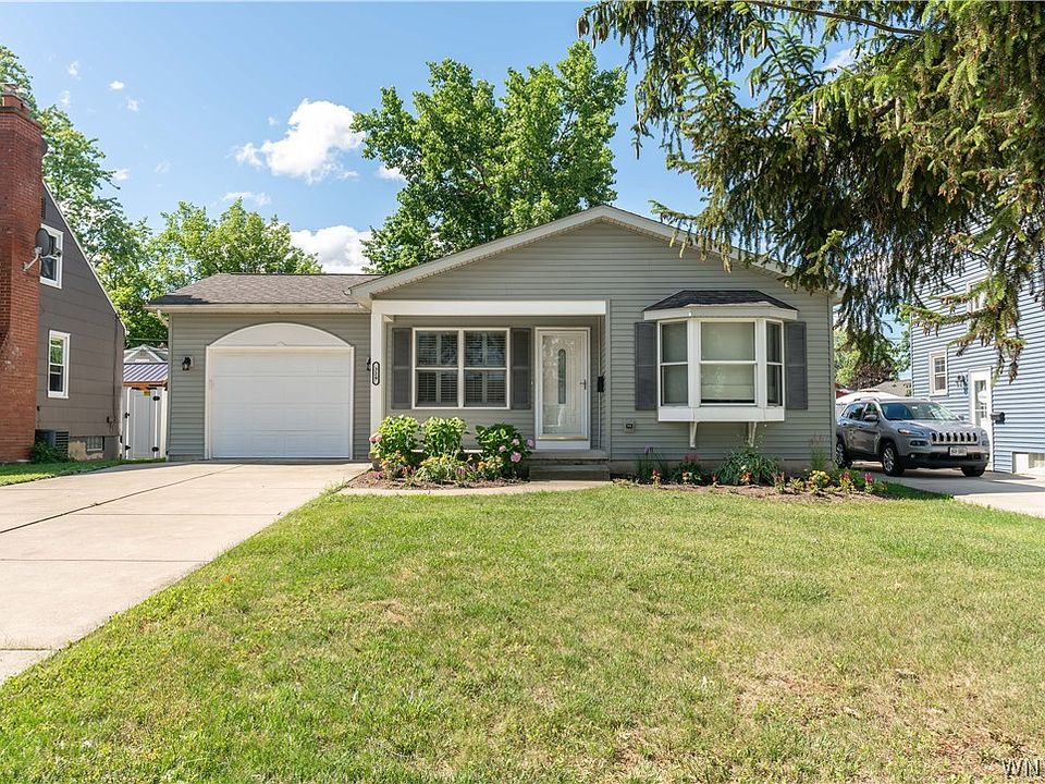 1st image of 329 Woodland Dr