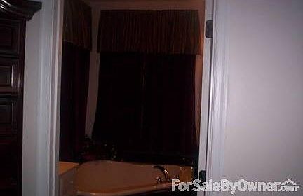 3rd image of 216 Galleon Dr