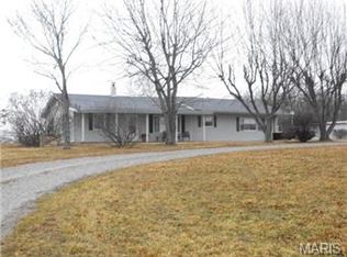 4900 Tyrone Rd, Houston, MO 65483