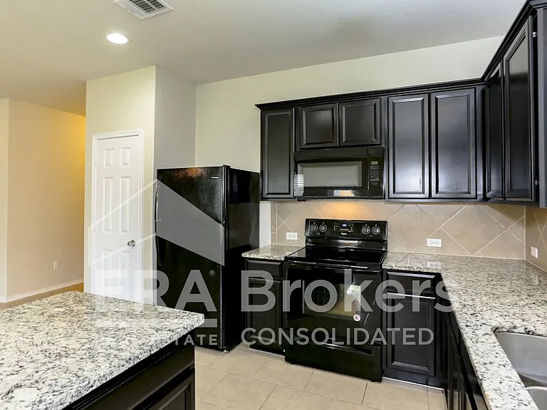 8918 Night View Dr — Photo 9