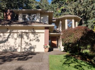 1844 Palisades Terrace Dr, Lake Oswego, OR 97034