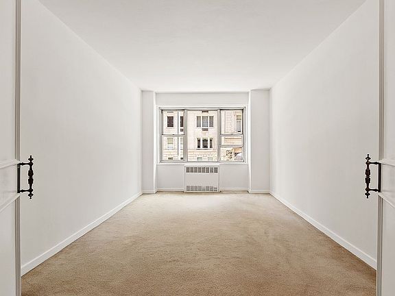5th image of 50 E 79th St APT 2D