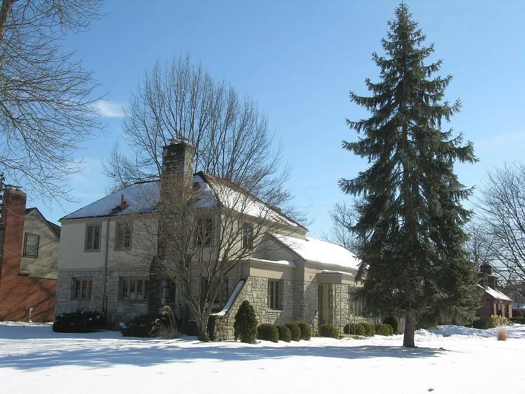 2417 Brixton Rd photo 1