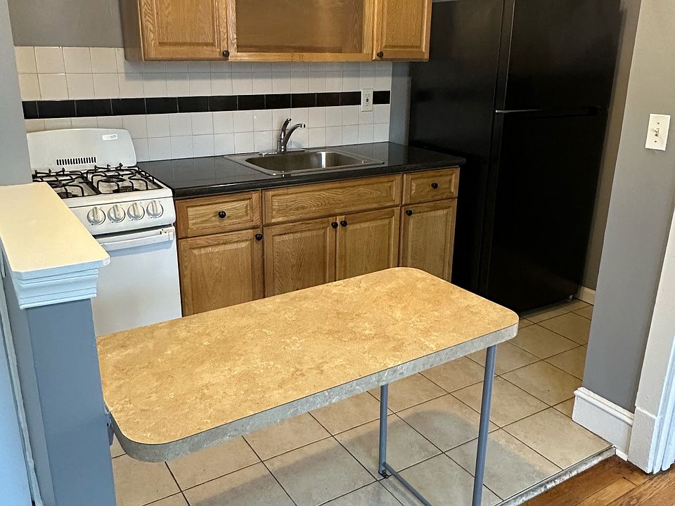2nd image of 6607 Blakemore St APT C