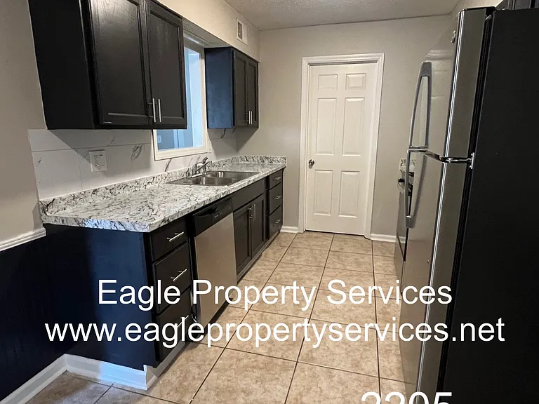 2200 Raintree Way — Photo 17