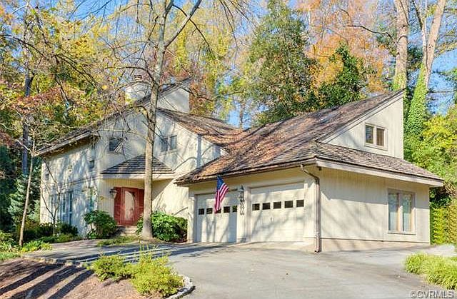 1st image of 12 Hampton Hills Ln