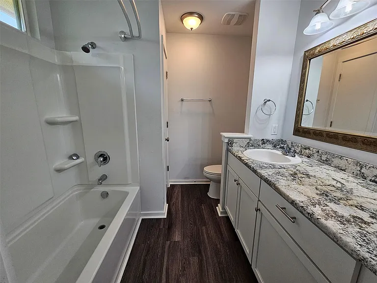 16721 Hamilton Point Cir — Photo 17