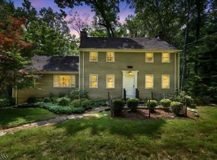 41 Herman Thau Rd, Annandale, NJ 08801