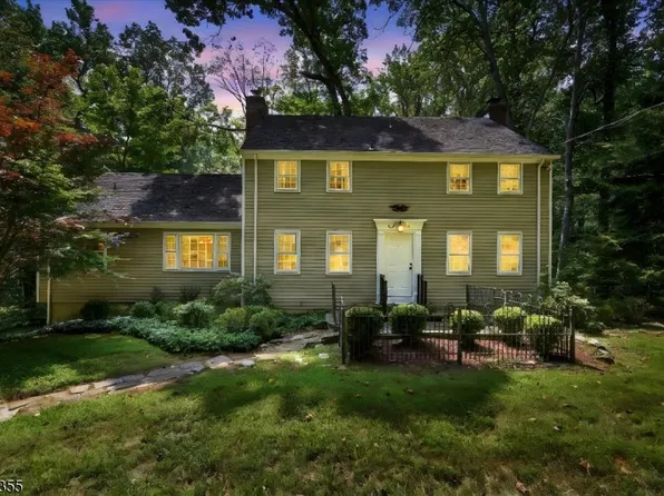 41 HERMAN THAU RD, Clinton Twp., NJ 08801