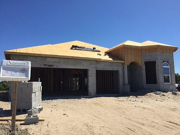 4th image of 235 NW 26th Ave