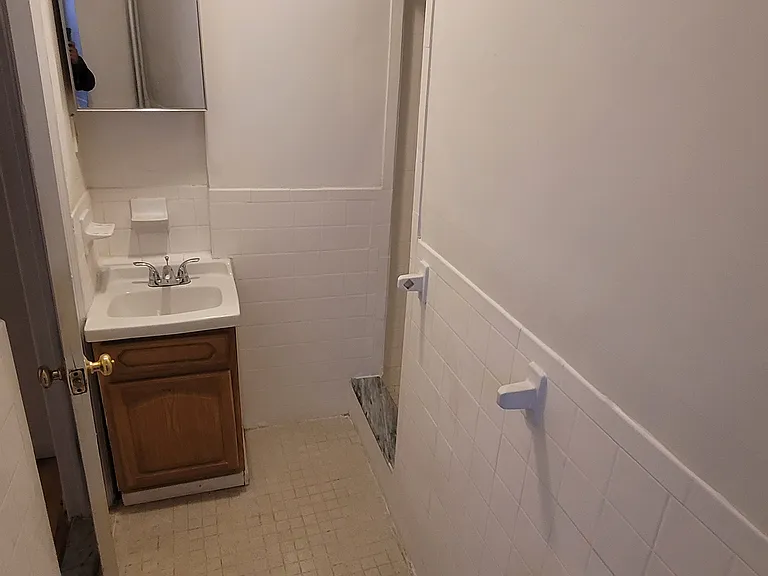 160 Beach 117 St #1B — Photo 6