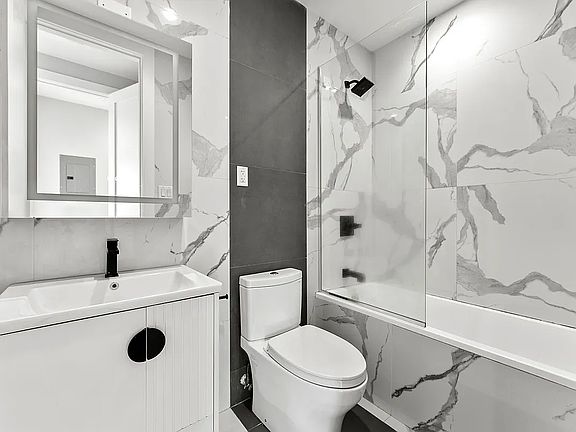 5th image of 157 Stuyvesant Ave APT 3F