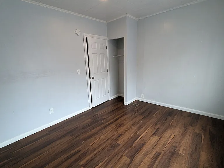 25 Jones St — Photo 5