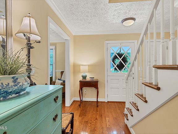 3rd image of 9524 W Aiken Ln