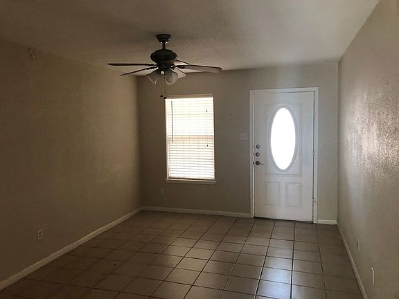 2nd image of 1204 Georgia St