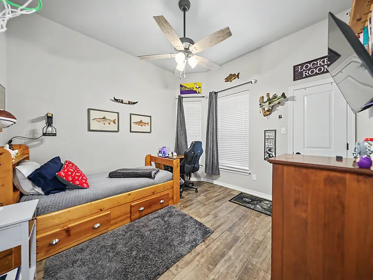 8413 Split Trail Cv — Photo 16