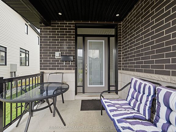 3rd image of 515 Corretto Pl E