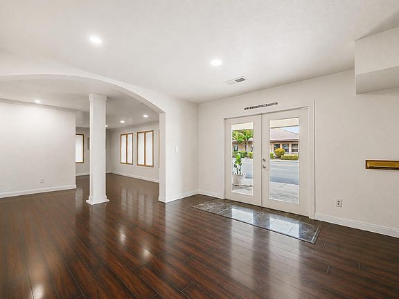 4th image of 707 Tuolumne Street