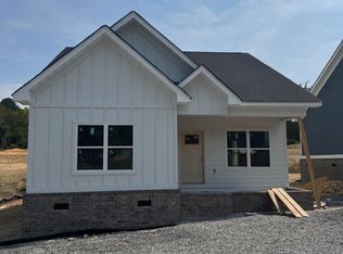 997 McCann Dr SE, Cleveland, TN 37311