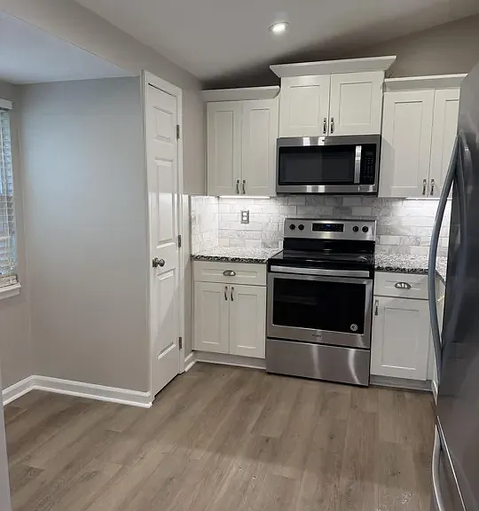 4004 Weber Way — Photo 11