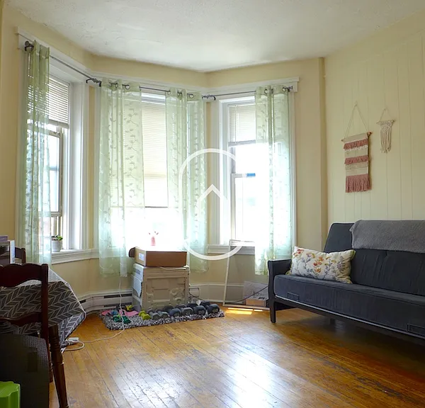 868 Huntington Ave #2 — Photo 1