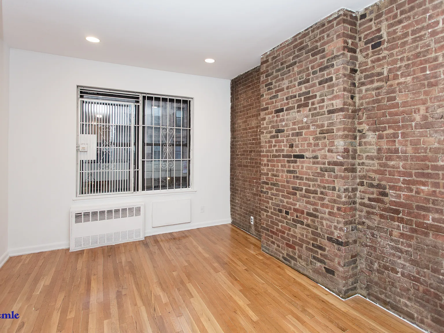 204 East 25th Street — Photo 1