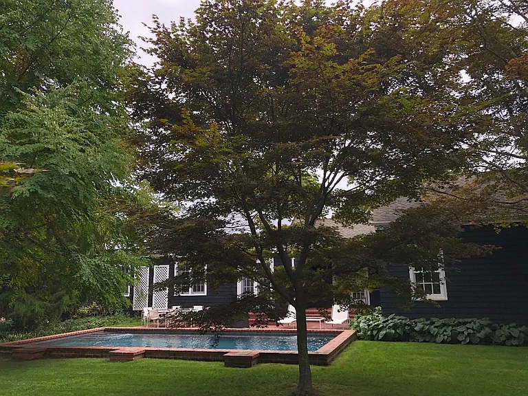 38 Halsey Ln — Photo 24