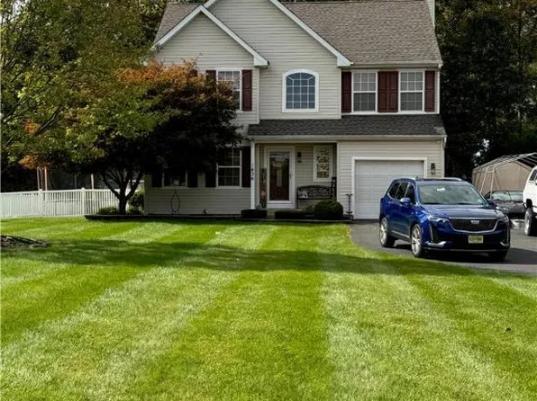 1436 Beverly Dr, Quakertown, PA 18951