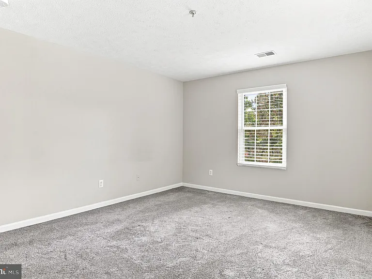 127 Brookland Ter #8 — Photo 29
