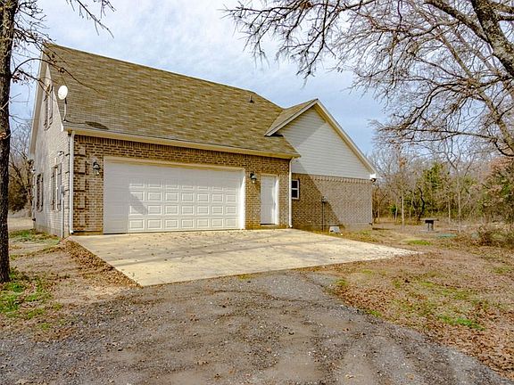 5th image of 1340 County Road 903