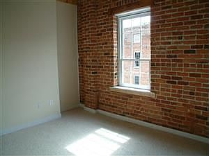 4th image of 424-8 High St