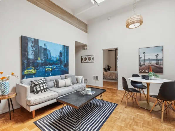 2112 West St #2, Oakland, CA 94612