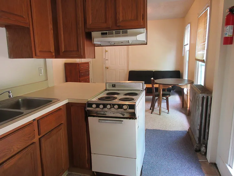 512 Packard St #3 — Photo 5