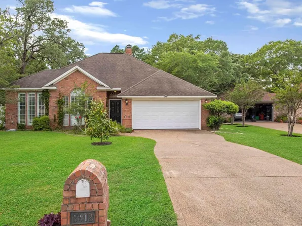 2902 Arroyo Ct S, College Station, TX 77845