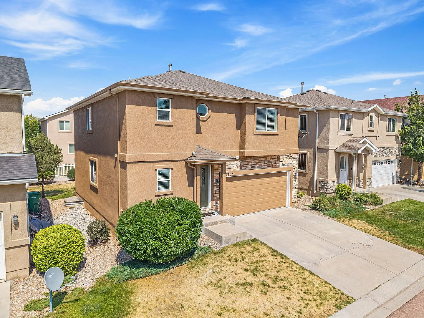5765 Nairnshire Drive — Photo 4