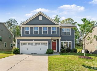 10344 Paper Birch Dr, Charlotte, NC 28215