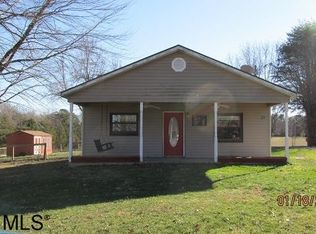 29 Ashley Dr, Charlottesville, VA 22902