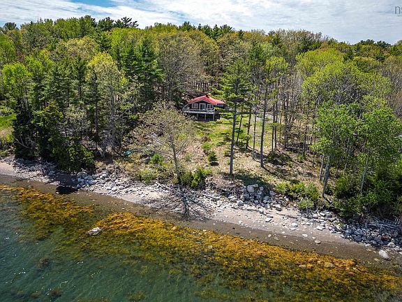 2nd image of 80 Kinburn Acres Rd