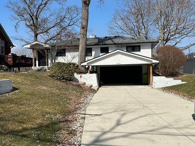 7046 Colony Dr, West Bloomfield, MI, 48323