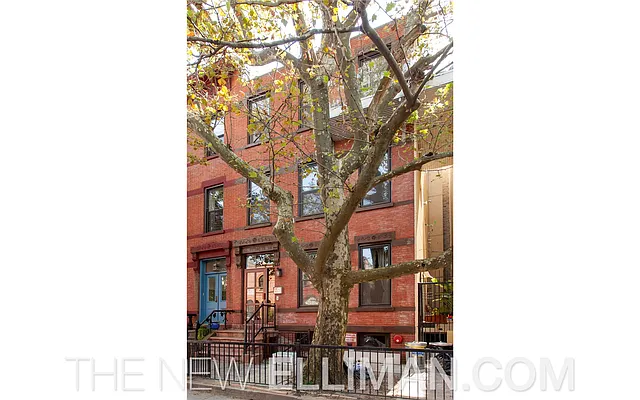 Sold by Douglas Elliman | media 12
