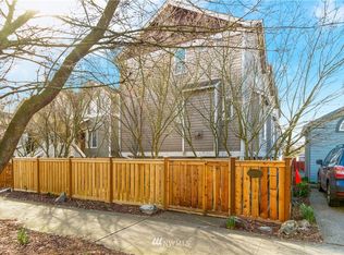 6415 9th Ave NE APT D, Seattle, WA 98115